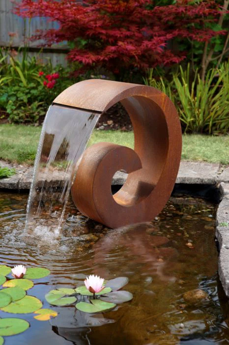 Prezz tal-Fabbrika Corten Steel Ball U Sump Fountain Ilma Karatteristika