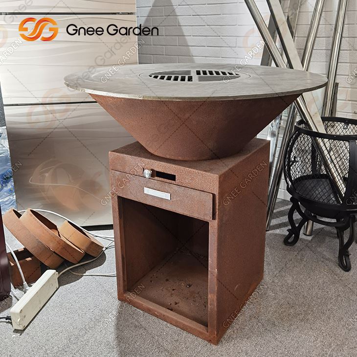 Dekorazzjoni tal-Ġnien Bbq Corten Steel Fossa tan-Nar Bil-Gradil taċ-Ċentru